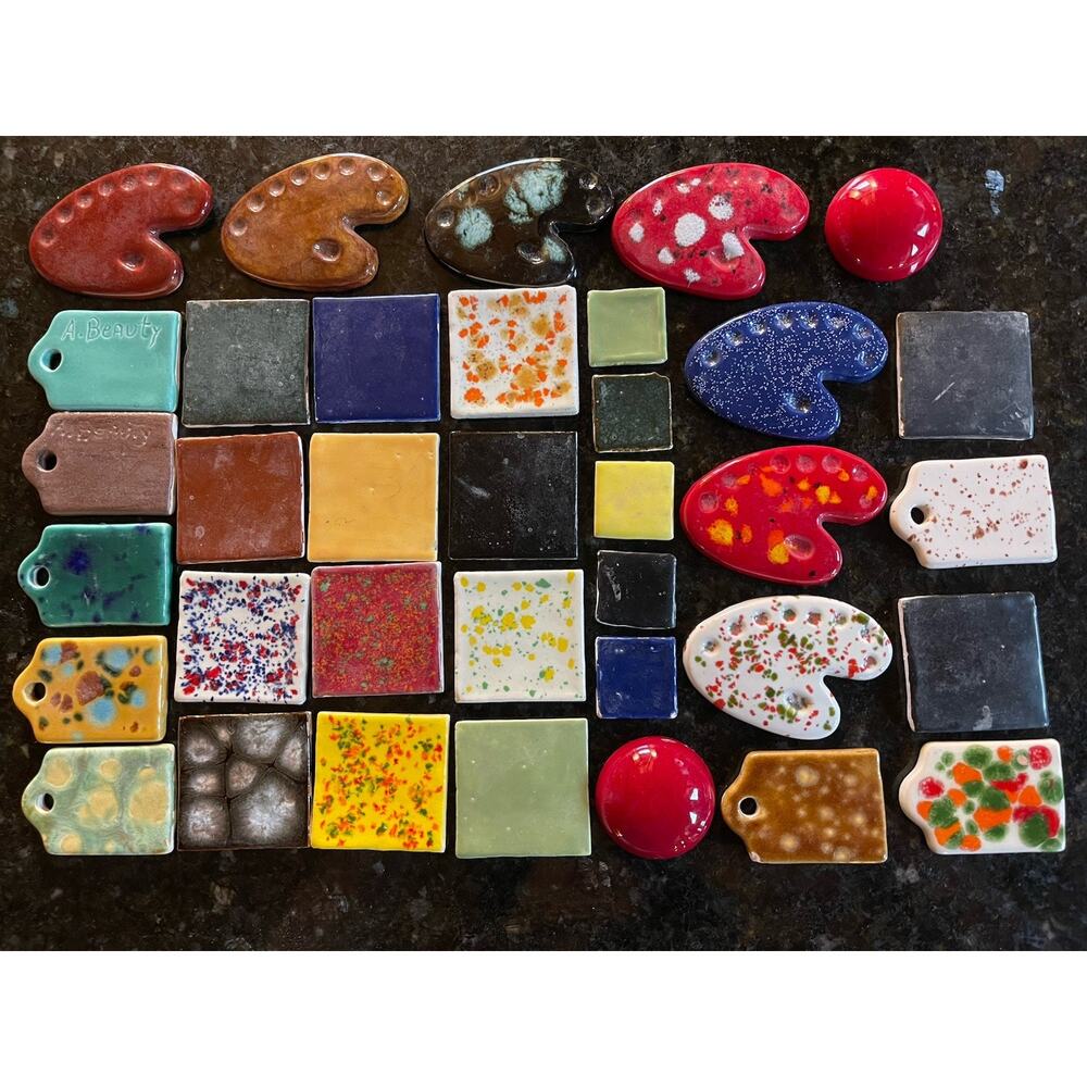 LOT OF 30 + VINTAGE GLAZED TILE SAMPLES MIXED TRAVERTINE MULTICOLOR PATTERN